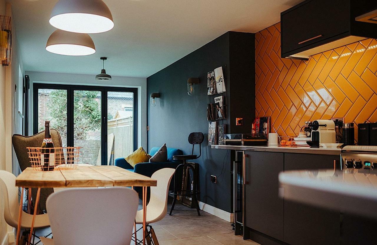 The Space At 8, Garden Flat Close To Town & Beach Whitstable Εξωτερικό φωτογραφία
