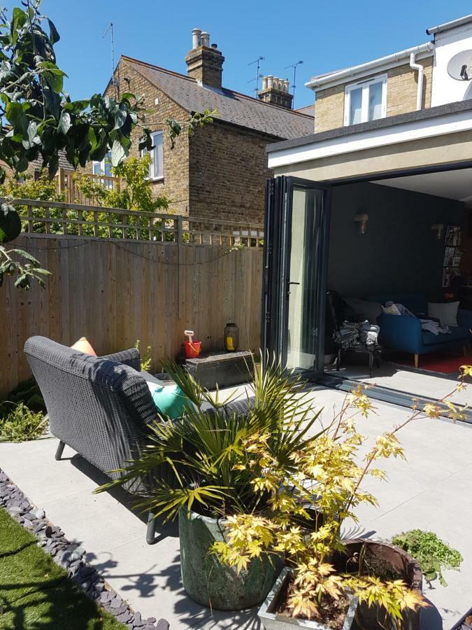 The Space At 8, Garden Flat Close To Town & Beach Whitstable Εξωτερικό φωτογραφία